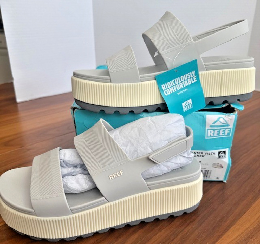 REEF NEW Water Vista Higher Fog Grey Platform Sandals Womens 10 Travel Beach